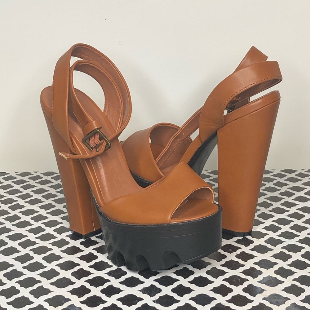 Wild Diva Platform Sandal